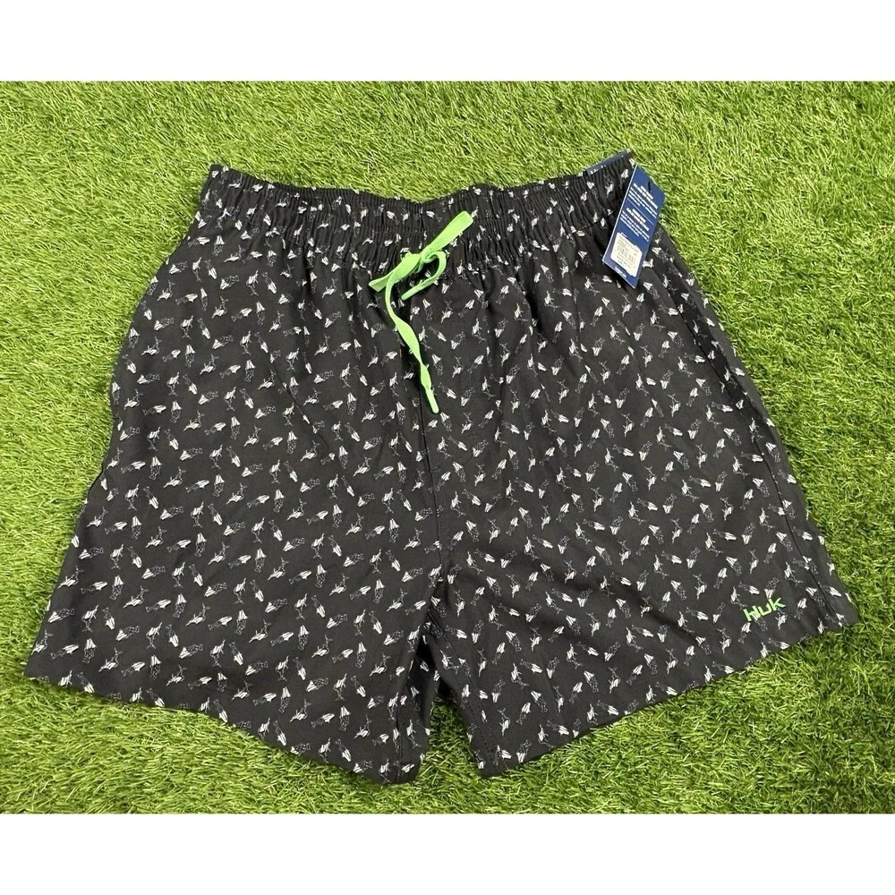 NWT Men's Huk Pursuit Volley Swim Chino Lined Shorts size L